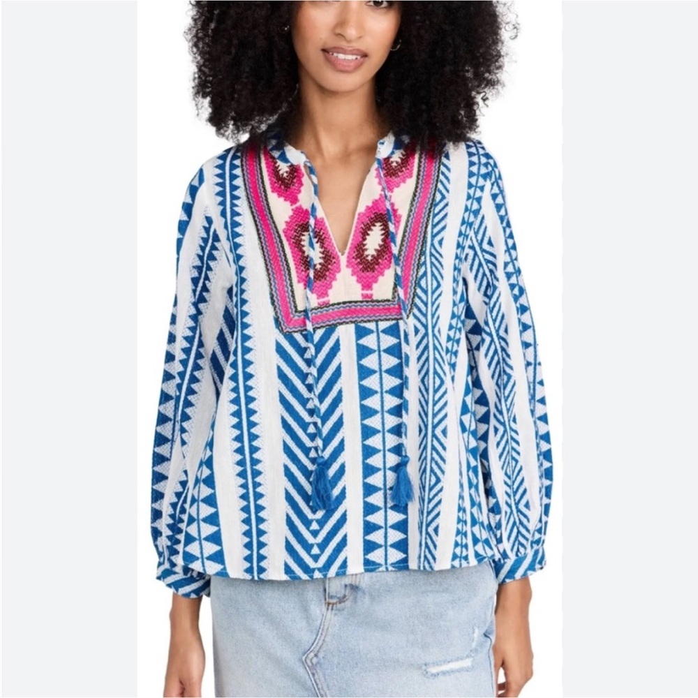 Marea the Elizabeth top with trim detail